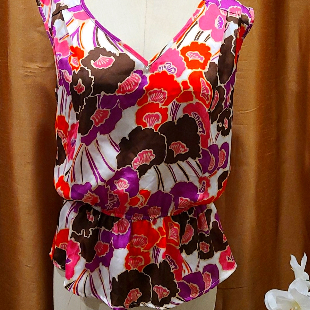 Flower pattern blouse